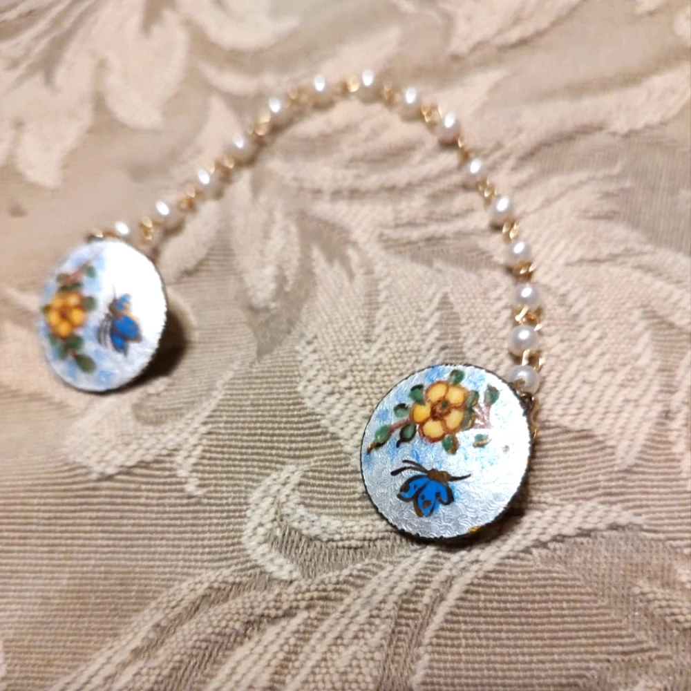 🌼🦋🪻Precious Vtg Dainty Hand Painted Floral Enameled Sweater Clip Chatelain - Picture 4 of 10
